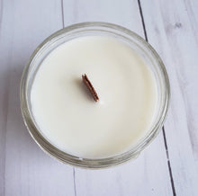 Load image into Gallery viewer, 16 oz soy wax essential oil wood wick candle
