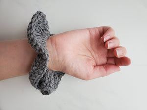 Compostable cotton scrunchie