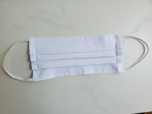 Cotton face mask with filter pocket