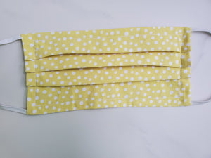 Cotton face mask with filter pocket