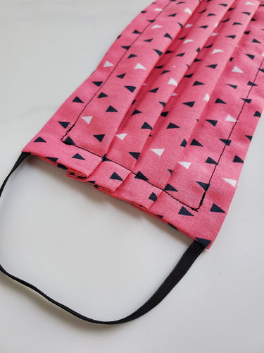 Cotton face mask with filter pocket