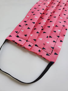 Cotton face mask with filter pocket