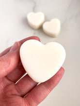 Load image into Gallery viewer, Sample heart solid bar shampoo+soap 2-in-1 travel size