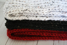 Load image into Gallery viewer, Infinity scarf