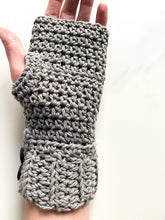 Load image into Gallery viewer, Fingerless gloves