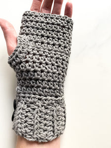 Fingerless gloves
