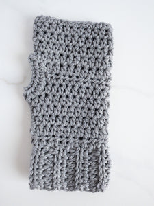 Fingerless gloves